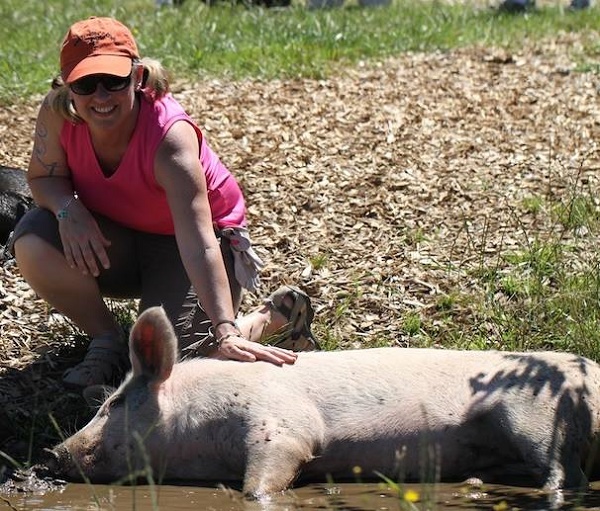 amy at pigs peace 2012