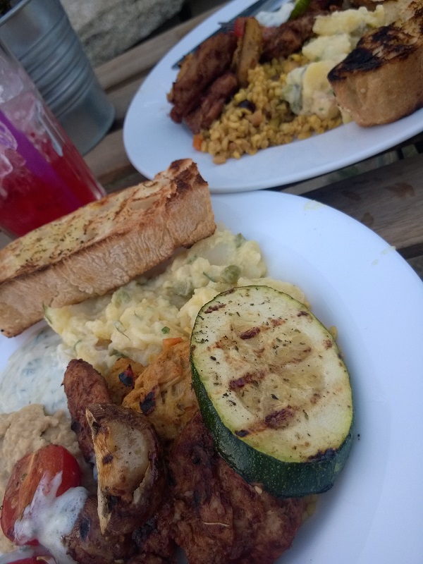meal at vegan drinks